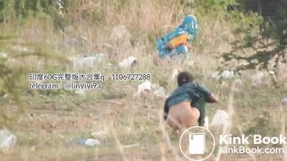 The girl excreted profusely in the toilet 75