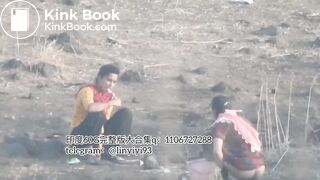 The girl excreted profusely in the toilet 76