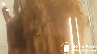 Sexy blonde babe smearing