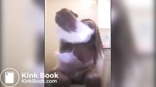 ebony goddess poops