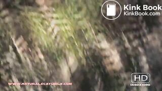 NSG good brune shitting in foret