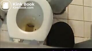 girls pooping and farting on the toilet