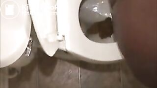pooping chicks