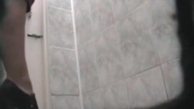 spycam in toilet