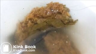 frontal view poop