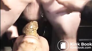 scatqueen honey bee