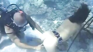 Japanese girl pooping underwater