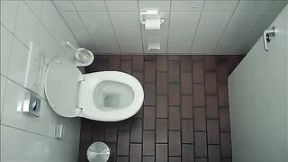 chubby girl had to poop