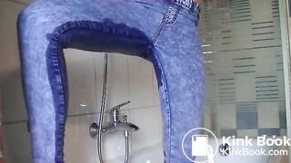 Scat in jeans