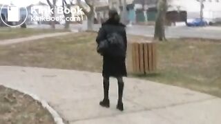 NSG Shitting in public parc