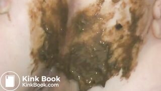 Blonde girls poops her tights - scat porn at ThisVid tube