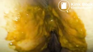 Granny shitting pooping grandma with diarrhea - Dirtyshack F