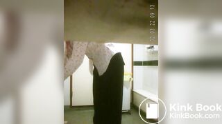 Toilet Voyeur 4