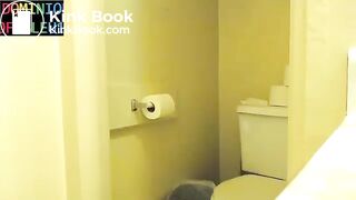 Toilet22