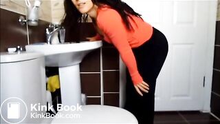 Milf Ellie's dinner edited