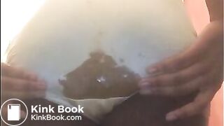 Toya Shit Herself