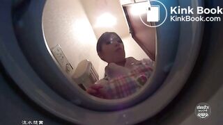 Housemaid's Huge Turd