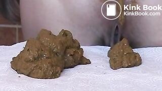 wet shits from a tight blonde asshole