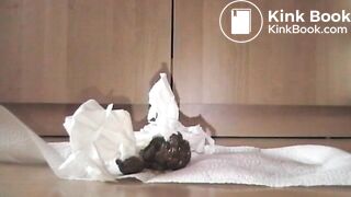 Mature lady's magnificent turd