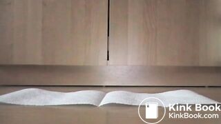 Mature lady's magnificent turd