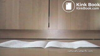 Mature lady's magnificent turd