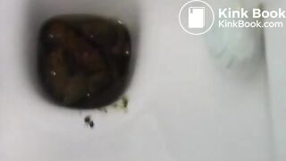 Girl poops 5 times