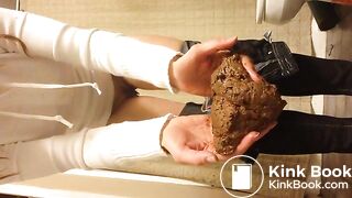 Jeans poop