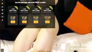 insanelt pretty girl shit fucks her dildo