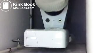 Toilet plops (01)