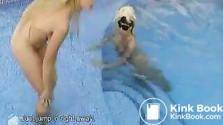 In den Pool gekackt