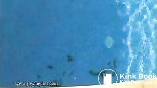 In den Pool gekackt