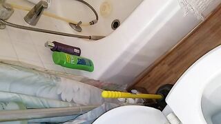 Michelle Returns with more Close up Shits