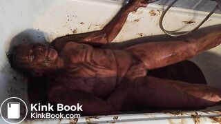 In meiner Badewanne bin ich