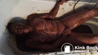 In meiner Badewanne bin ich