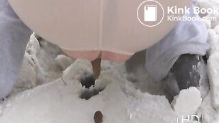 NSG very nice long poop in neige