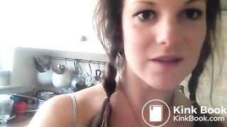 hot brit poop