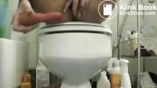 Big dildo, big poop