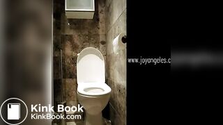 tight blonde shits on toilet seat