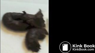 HUGE POOPING GIRLS!