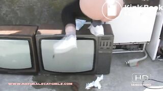 NSG pooping télé