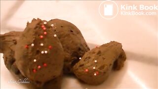 scat goddess ashley floor poop