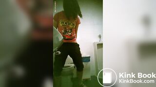 toliet4