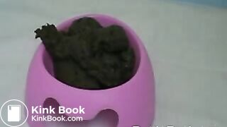 Dante Posh Shits In Bowl