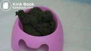 Dante Posh Shits In Bowl