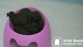 Dante Posh Shits In Bowl