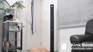 Japanese Scat Slave einer Teenehure