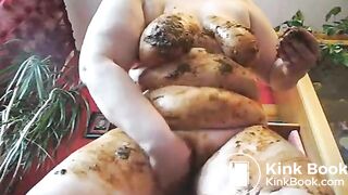 Matured fat lady shitting and pissing on panty hose