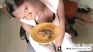 Black Girl Shitting - 1832620
