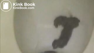 GirlPooping (10)