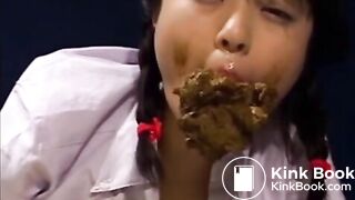 Smearing and eating